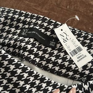 NY and CO houndstooth flare trouser legging